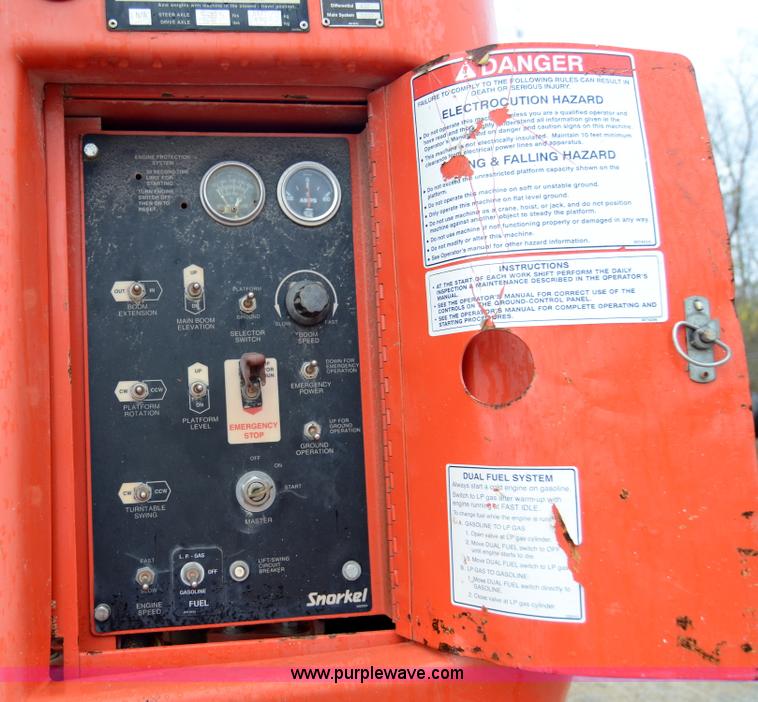 image for item 6064 1999 Snorkel TB-60 boom lift