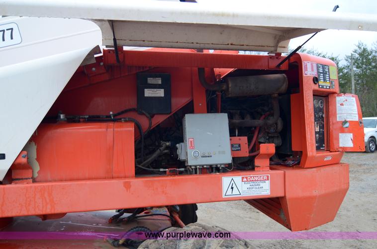 image for item 6064 1999 Snorkel TB-60 boom lift