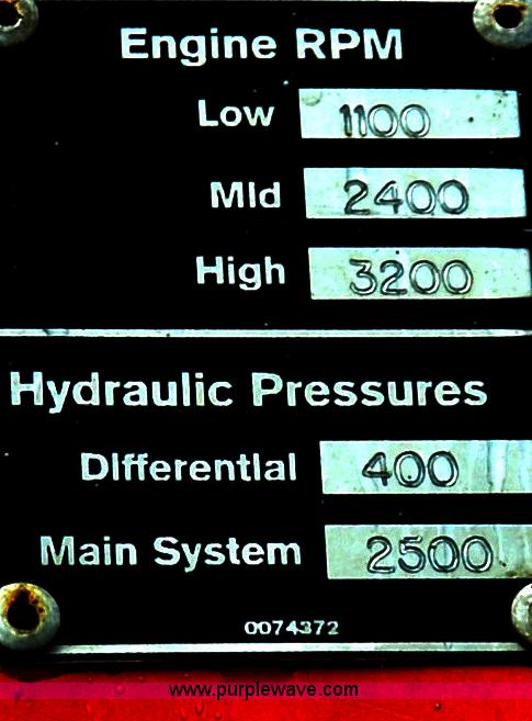 image for item 6064 1999 Snorkel TB-60 boom lift