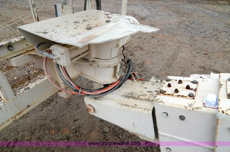 image for item 6064 1999 Snorkel TB-60 boom lift