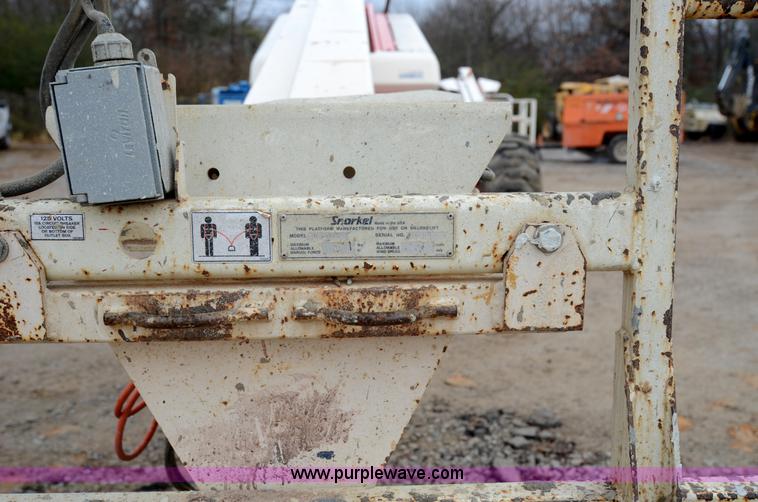 image for item 6064 1999 Snorkel TB-60 boom lift