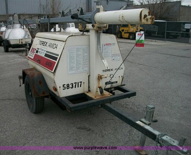 image for item A1721 2005 Amida AL4000 portable light plant