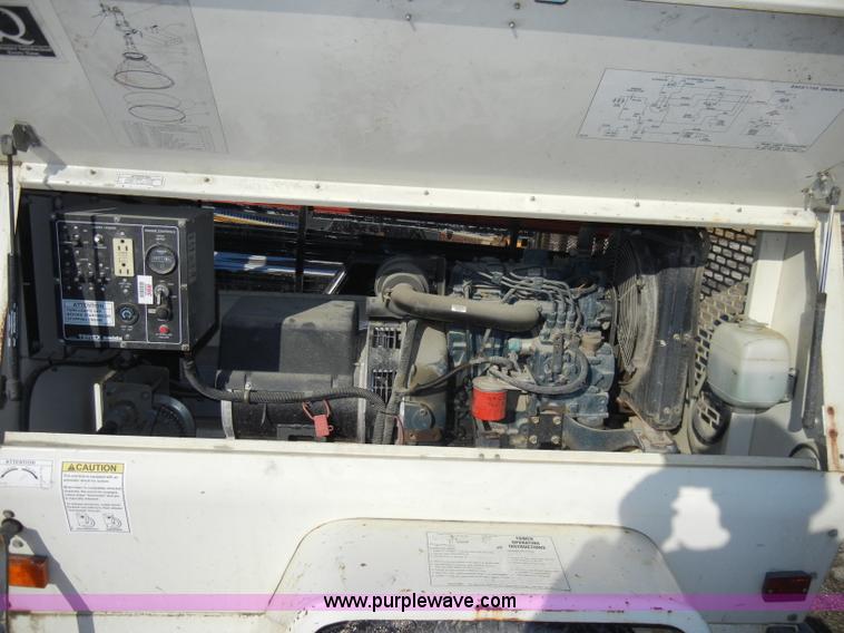 image for item A3370 2005 Terex Amida AL4000 towable light tower