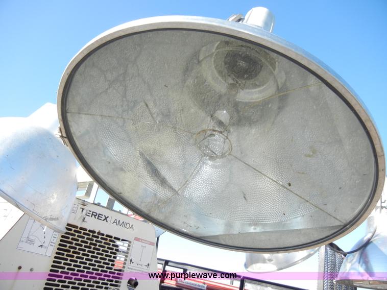 image for item A3370 2005 Terex Amida AL4000 towable light tower