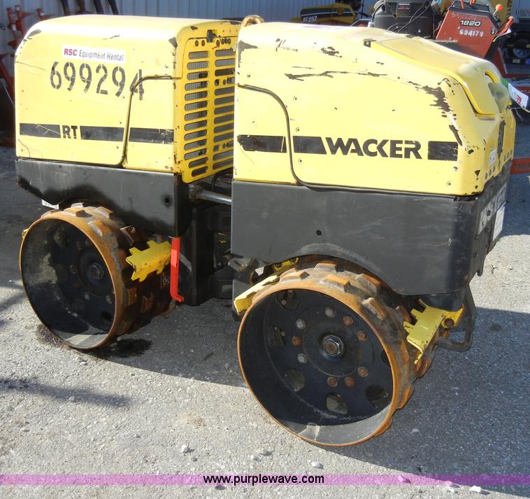 image for item A3373 2007 Wacker padfoot roller/packer