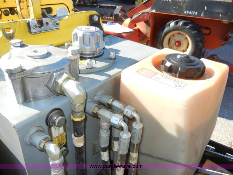 image for item A3373 2007 Wacker padfoot roller/packer