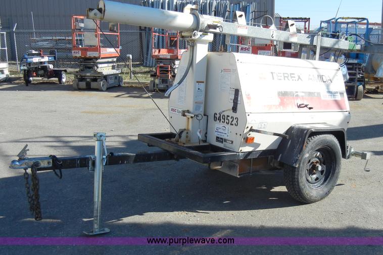 image for item A3374 2006 Terex Amida AL4000 towable light tower