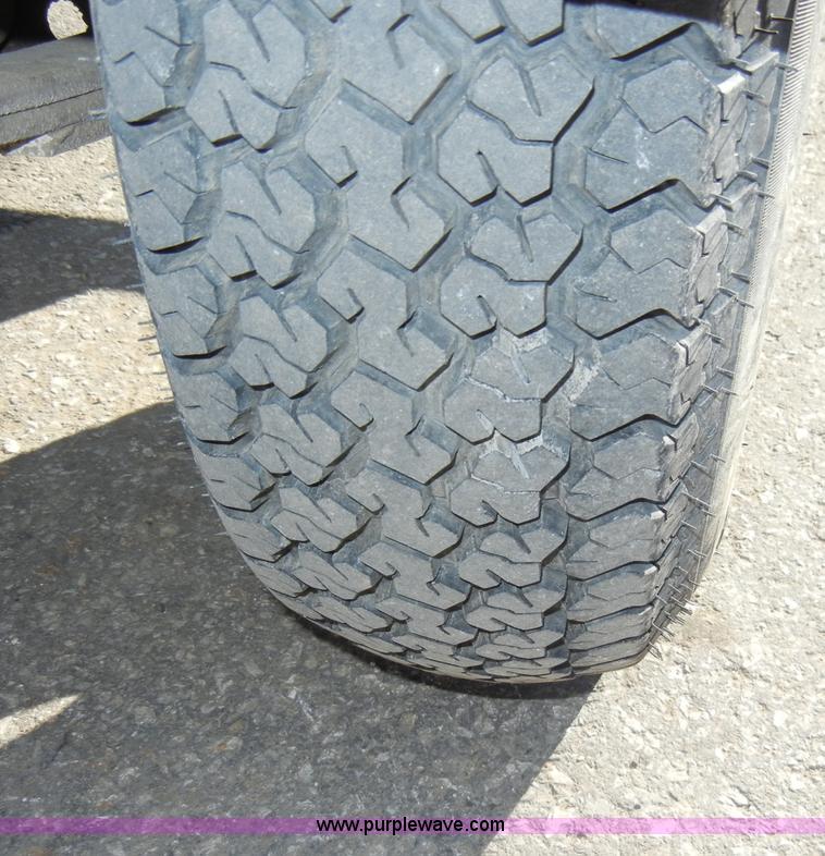 image for item A3374 2006 Terex Amida AL4000 towable light tower