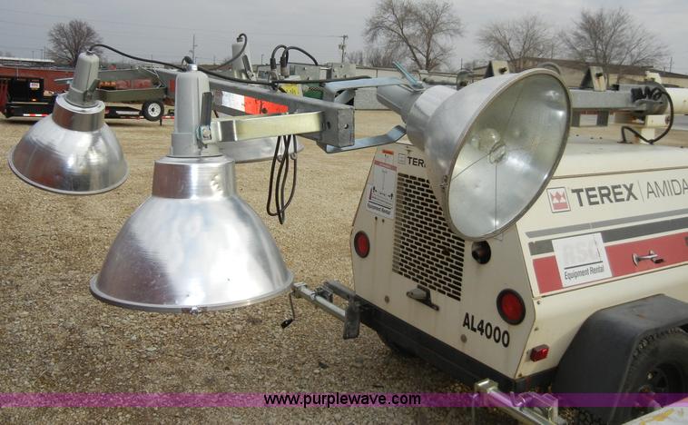 image for item A3377 2005 Terex Amida AL4000 towable light tower