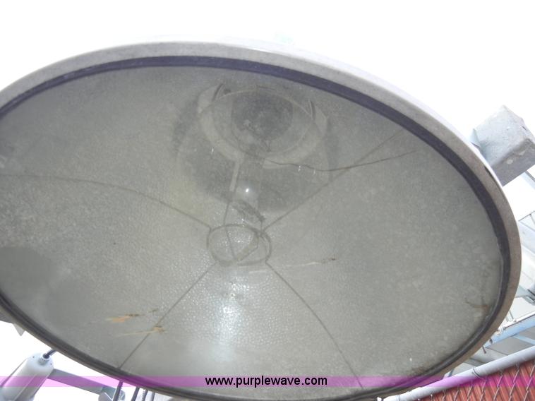 image for item A3377 2005 Terex Amida AL4000 towable light tower