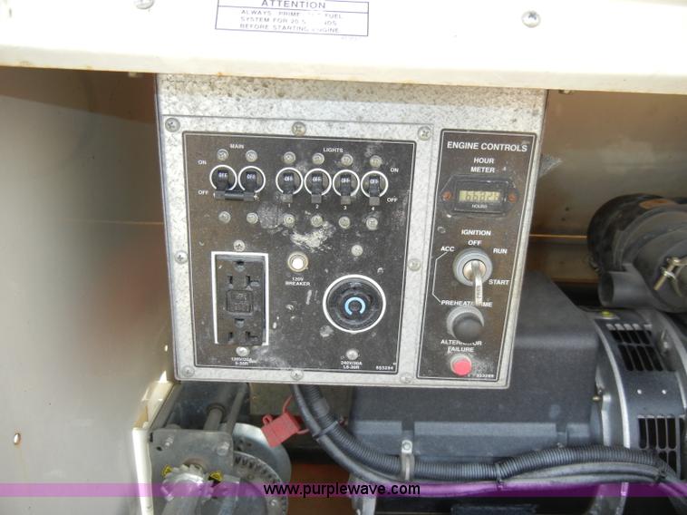 image for item A3377 2005 Terex Amida AL4000 towable light tower