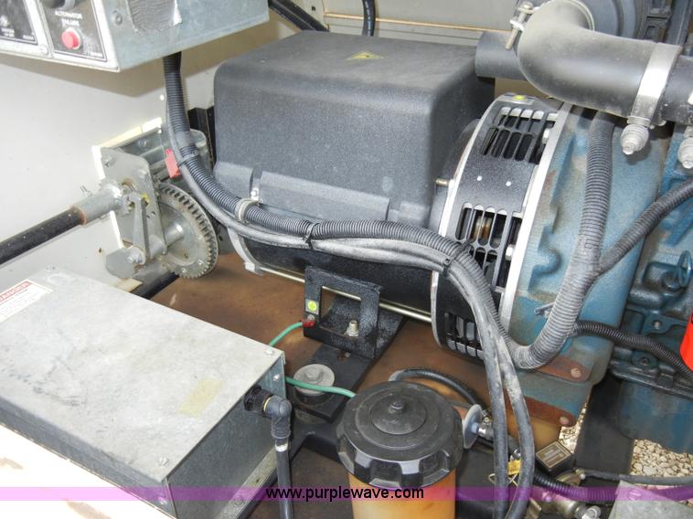 image for item A3377 2005 Terex Amida AL4000 towable light tower