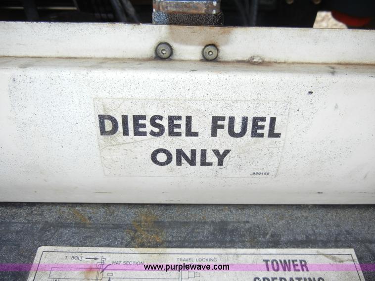 image for item A3377 2005 Terex Amida AL4000 towable light tower