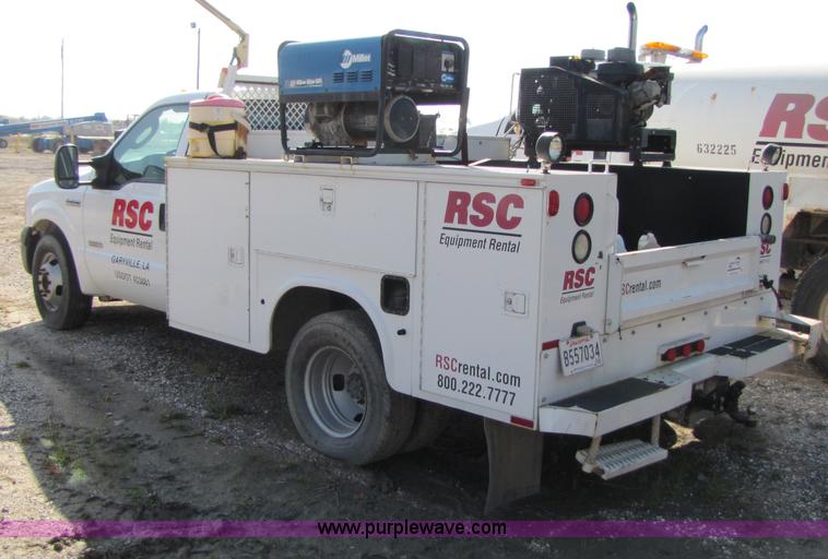image for item B2150 2006 Ford F350 Super Duty service truck