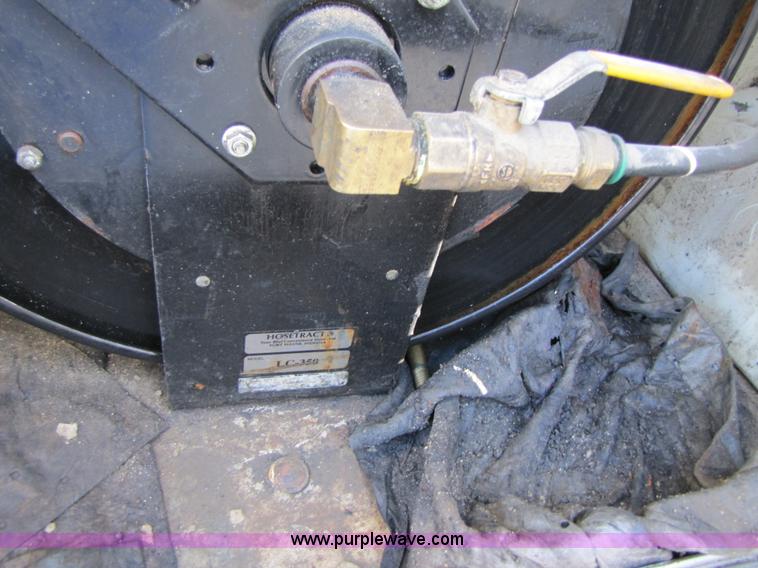 image for item B2150 2006 Ford F350 Super Duty service truck