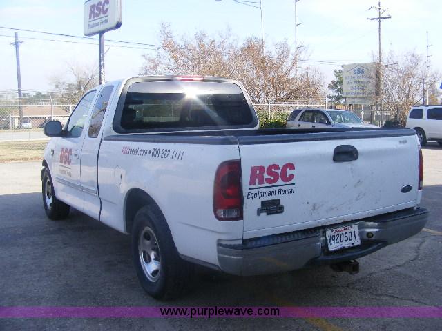 image for item B2161 2002 Ford F150 XLT supercab pickup truck