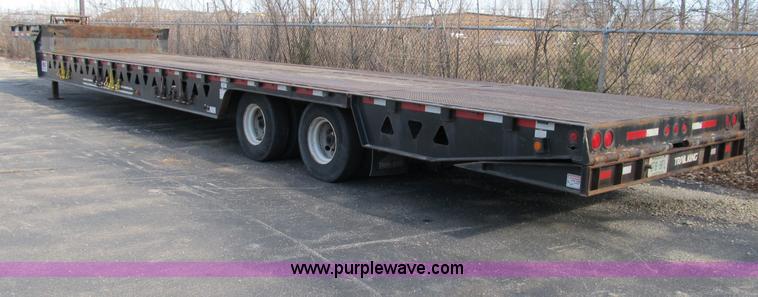 image for item B2562 2006 Trail King TK70HT hydra-tail trailer