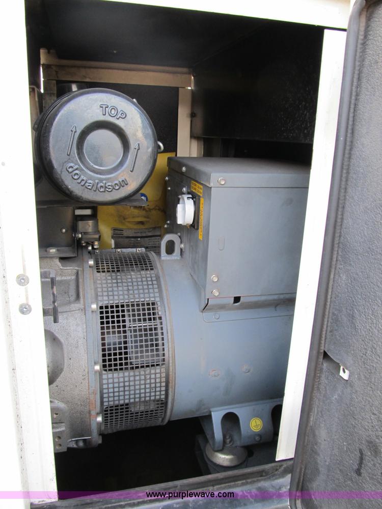 image for item B2564 2005 Atlas Copco QAS38 portable generator