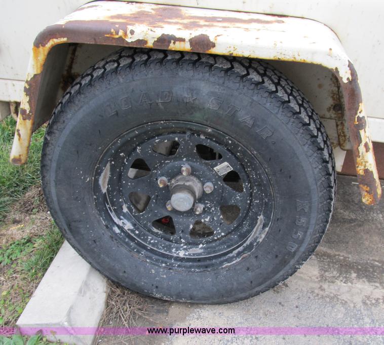 image for item B2565 2005 Terex Amida AL4060D towable light tower