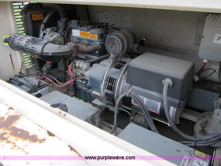 image for item B2565 2005 Terex Amida AL4060D towable light tower