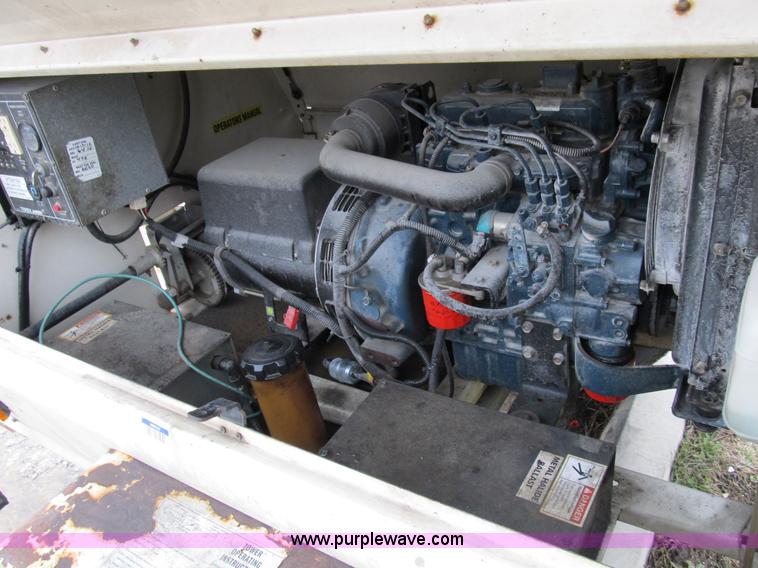 image for item B2565 2005 Terex Amida AL4060D towable light tower