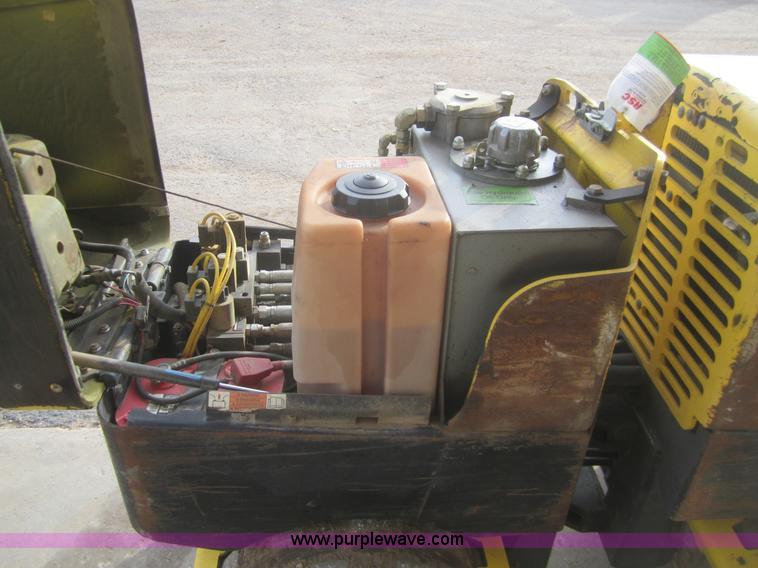 image for item B3154 2007 Wacker RT82 roller/packer