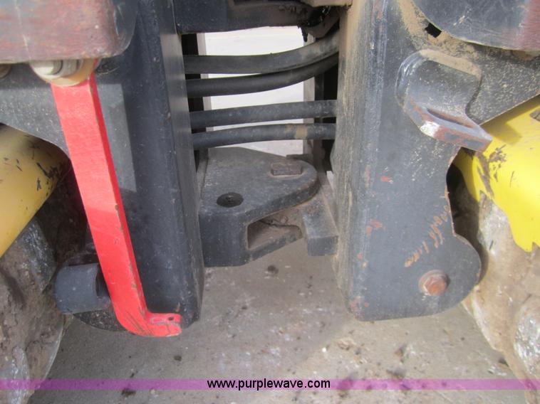 image for item B3154 2007 Wacker RT82 roller/packer