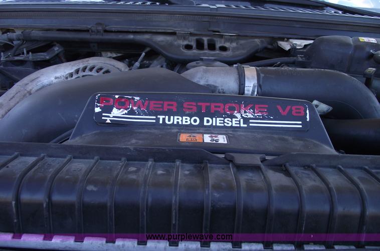 image for item C5931 2006 Ford F550 XL Super Duty pickup truck