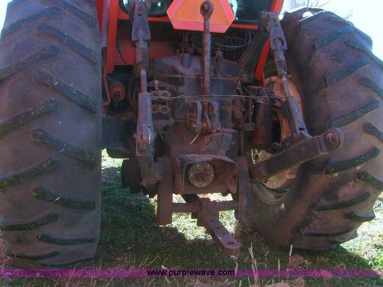 image for item A1470 1980 Allis Chalmers 7010 tractor