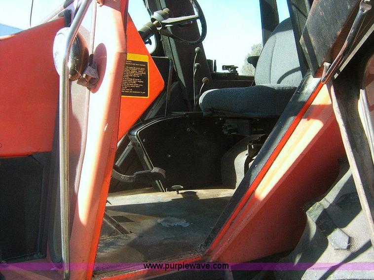 image for item A1470 1980 Allis Chalmers 7010 tractor