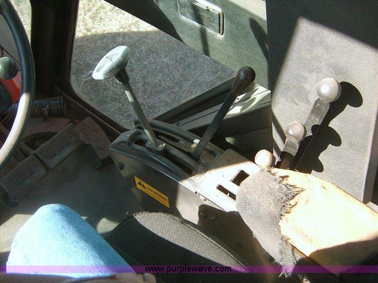 image for item A1471 1978 Allis Chalmers 7020 tractor