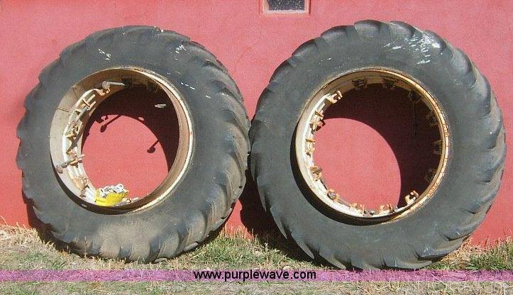 image for item A1471 1978 Allis Chalmers 7020 tractor