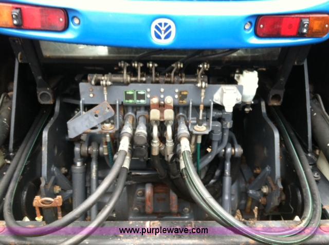 image for item A1718 1998 New Holland TV140 bi-directional 4WD tractor