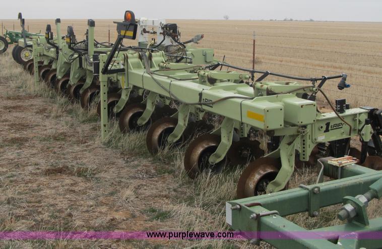 image for item A5213 2010 Orthman 1tRIPr precision strip-tillage system