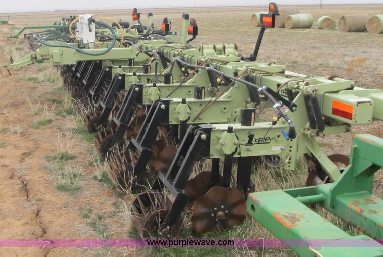 image for item A5213 2010 Orthman 1tRIPr precision strip-tillage system