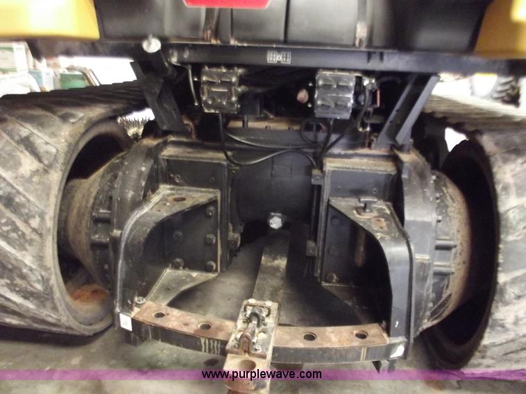 image for item A5340 2000 Caterpillar Challenger 75E tractor