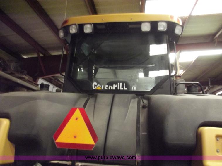 image for item A5340 2000 Caterpillar Challenger 75E tractor