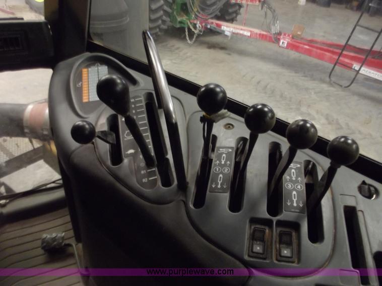 image for item A5340 2000 Caterpillar Challenger 75E tractor