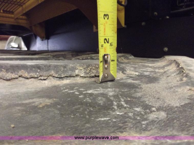 image for item A5340 2000 Caterpillar Challenger 75E tractor