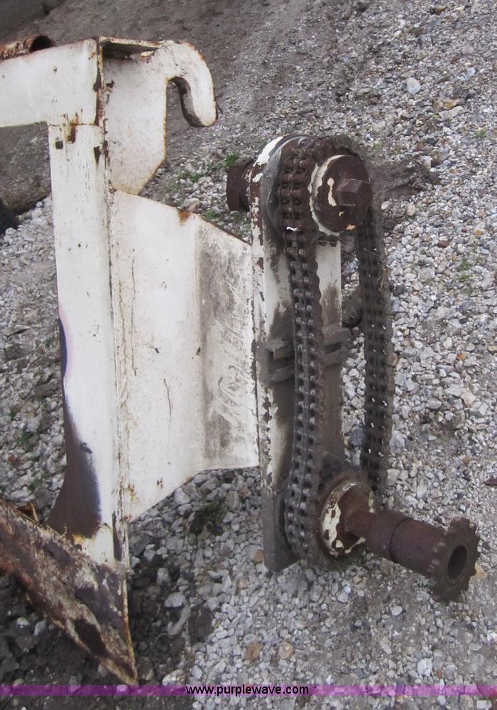 image for item A5677 Bish Head Changer