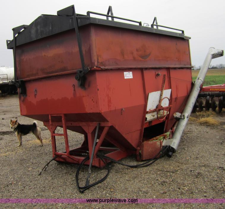 image for item A5682 EZ-Flow seed tender