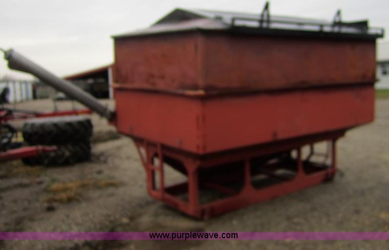 image for item A5682 EZ-Flow seed tender