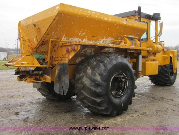 image for item A5684 Rickel Big A 2500 box spreader