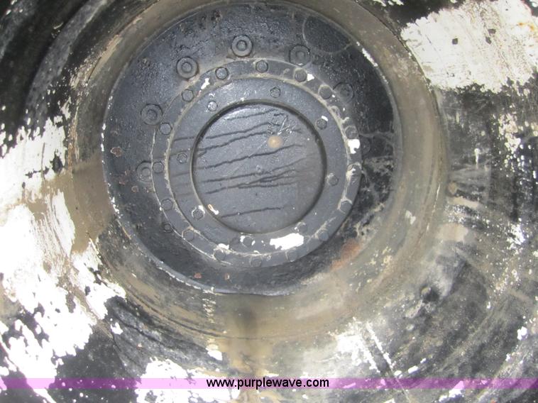 image for item A5684 Rickel Big A 2500 box spreader