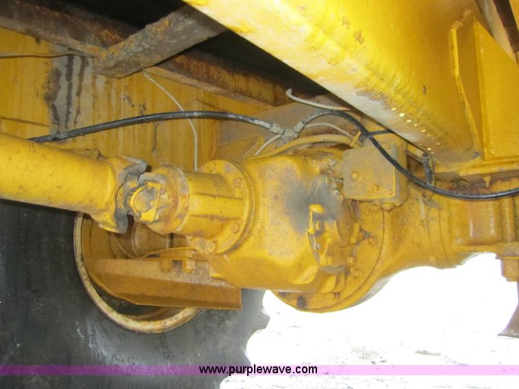 image for item A5684 Rickel Big A 2500 box spreader