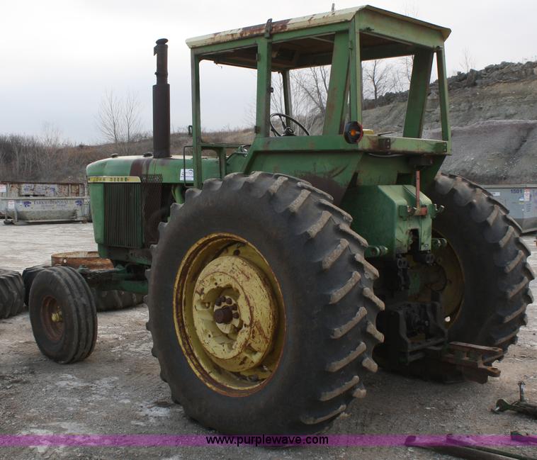 image for item A6584 1969 John Deere 4520 tractor