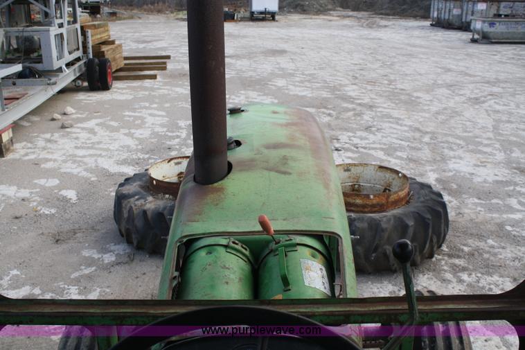 image for item A6584 1969 John Deere 4520 tractor
