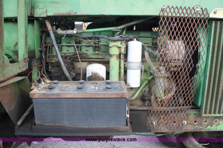 image for item A6584 1969 John Deere 4520 tractor