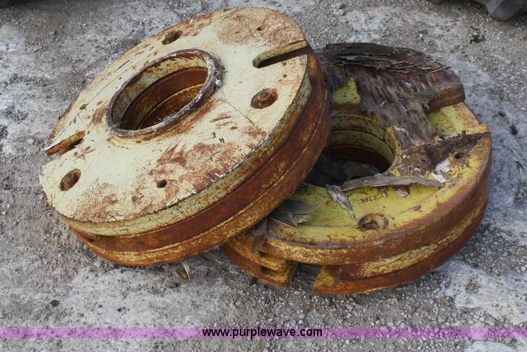 image for item A6584 1969 John Deere 4520 tractor