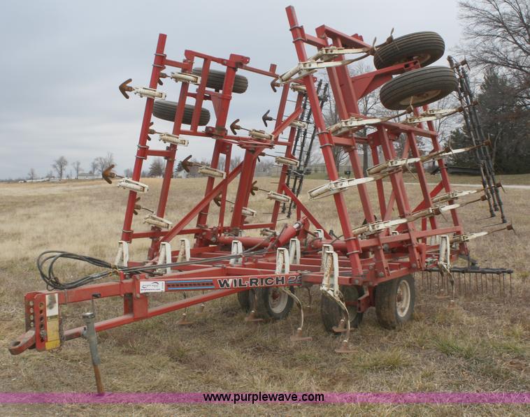 image for item A6596 Wil-Rich 2800 field cultivator